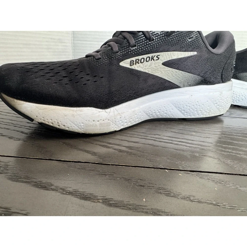 Brooks Ghost 16‎ Men's Size 14 (Medium) D Running Shoes Black, Grey & White